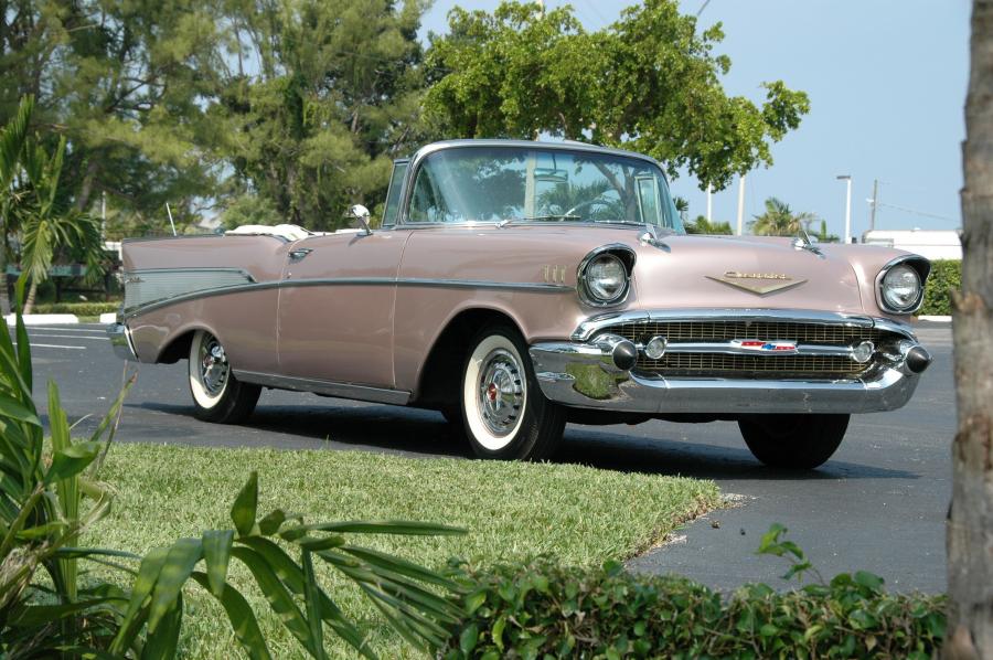  Chevrolet Bel Air 2-Door Convertible 1957 года  (фото 10 из 13)
